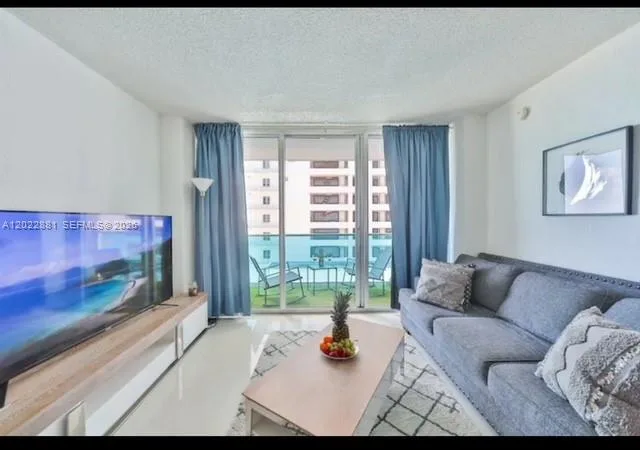 4001 S Ocean Dr # 7L, Hollywood, FL 33019