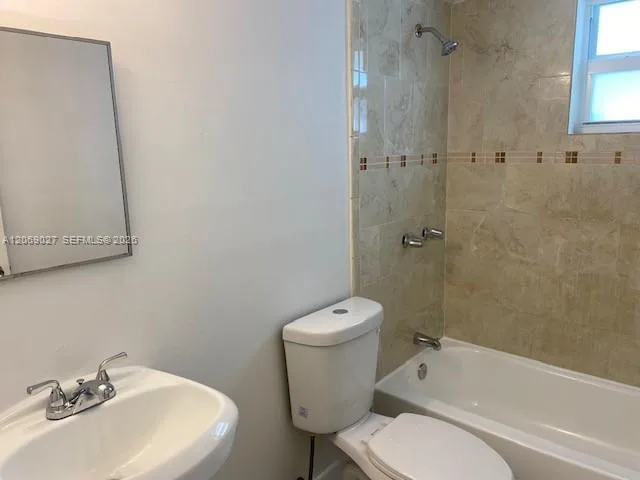 828 SW 20th Ave # 2, Miami, FL 33135 photo 13