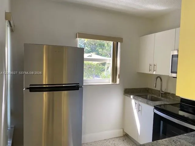 828 SW 20th Ave # 2, Miami, FL 33135 photo 5