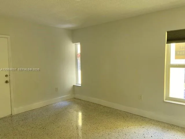 828 SW 20th Ave # 2, Miami, FL 33135 photo 6