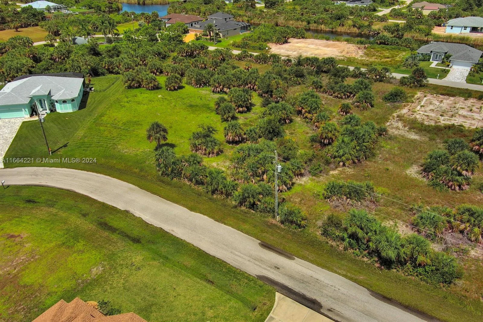 10705 Rainsville St, Port Charlotte, FL 33981 photo 10