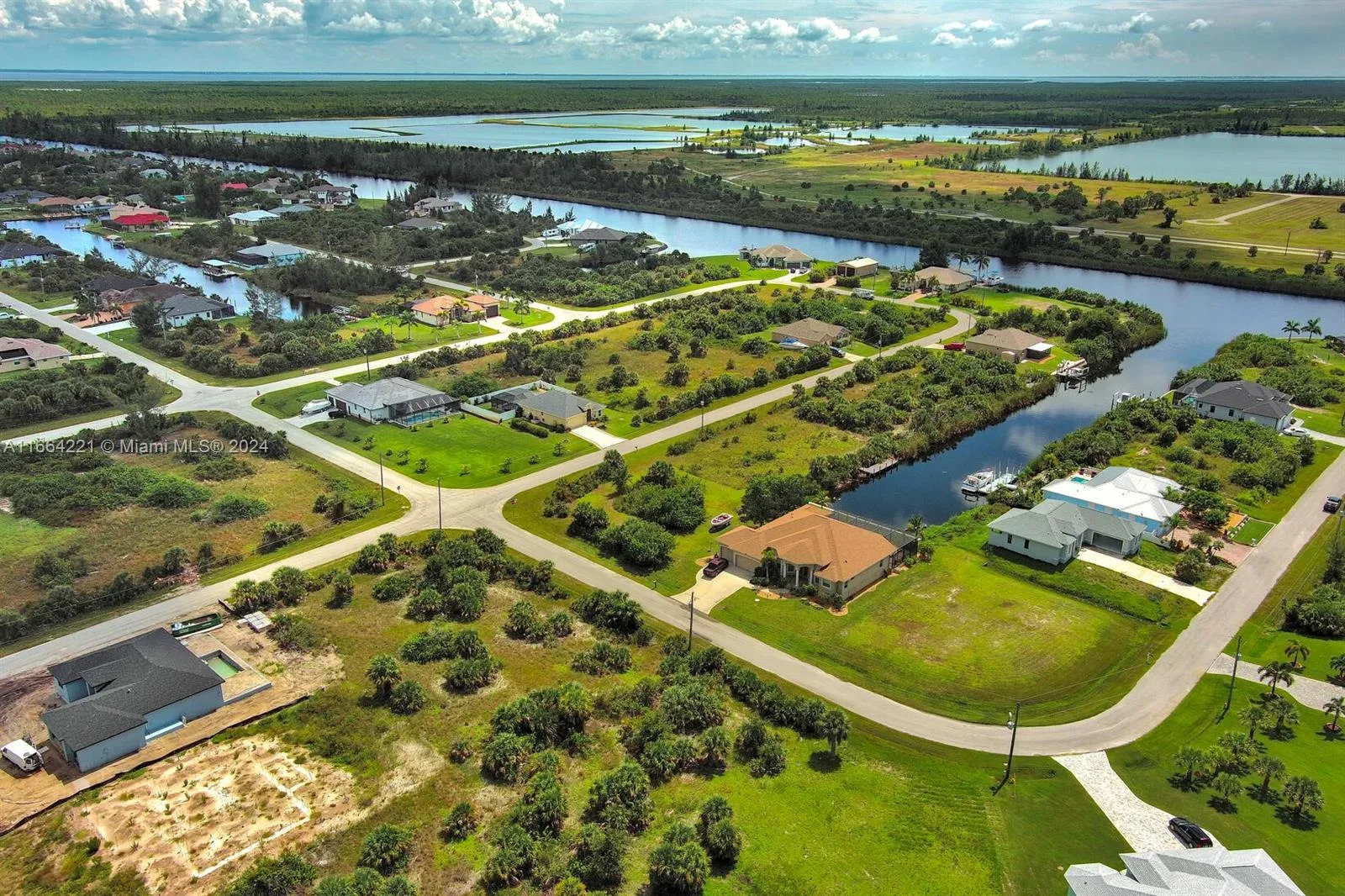 10705 Rainsville St, Port Charlotte, FL 33981 photo 5