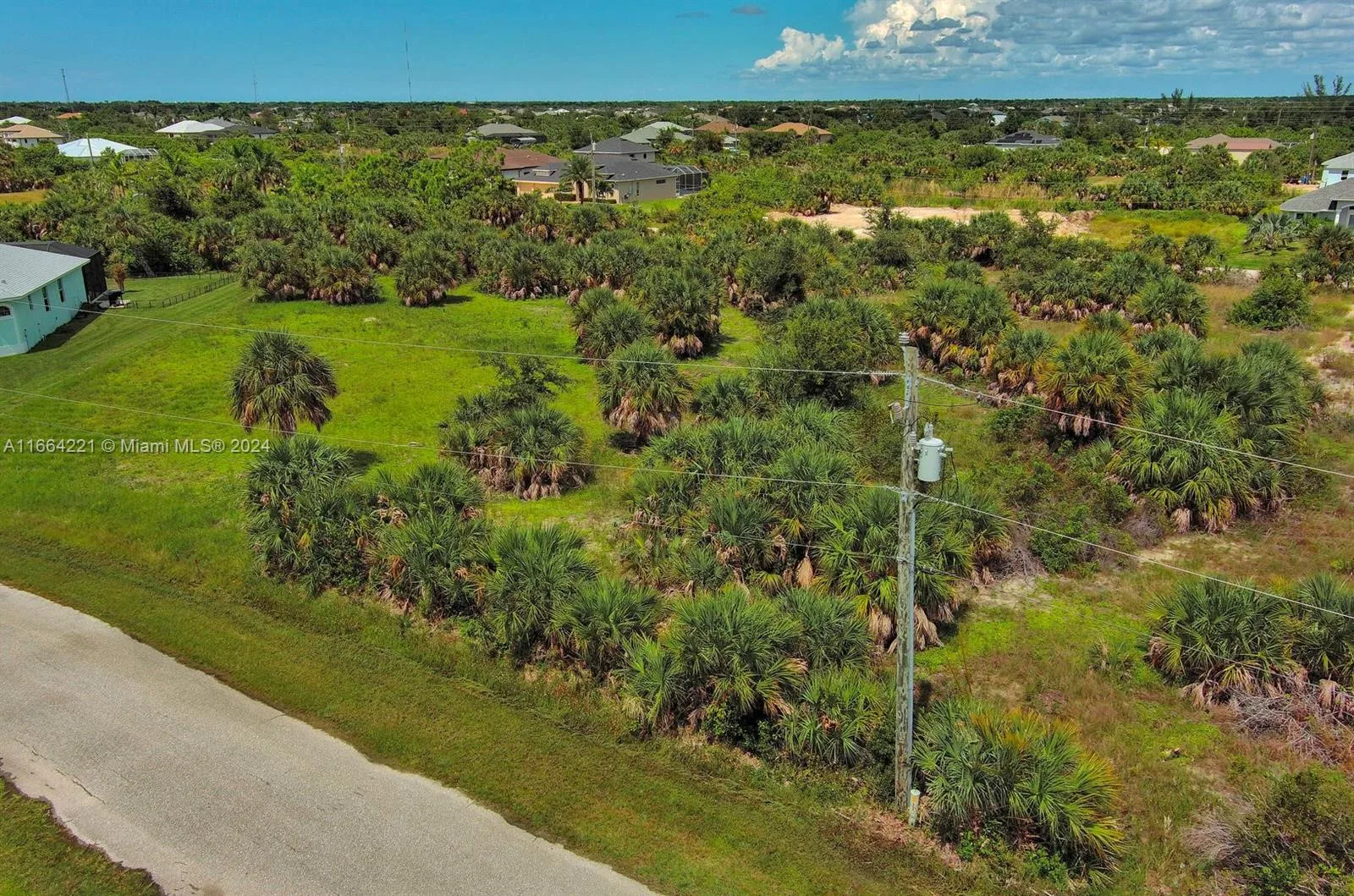 10705 Rainsville St, Port Charlotte, FL 33981 photo 9