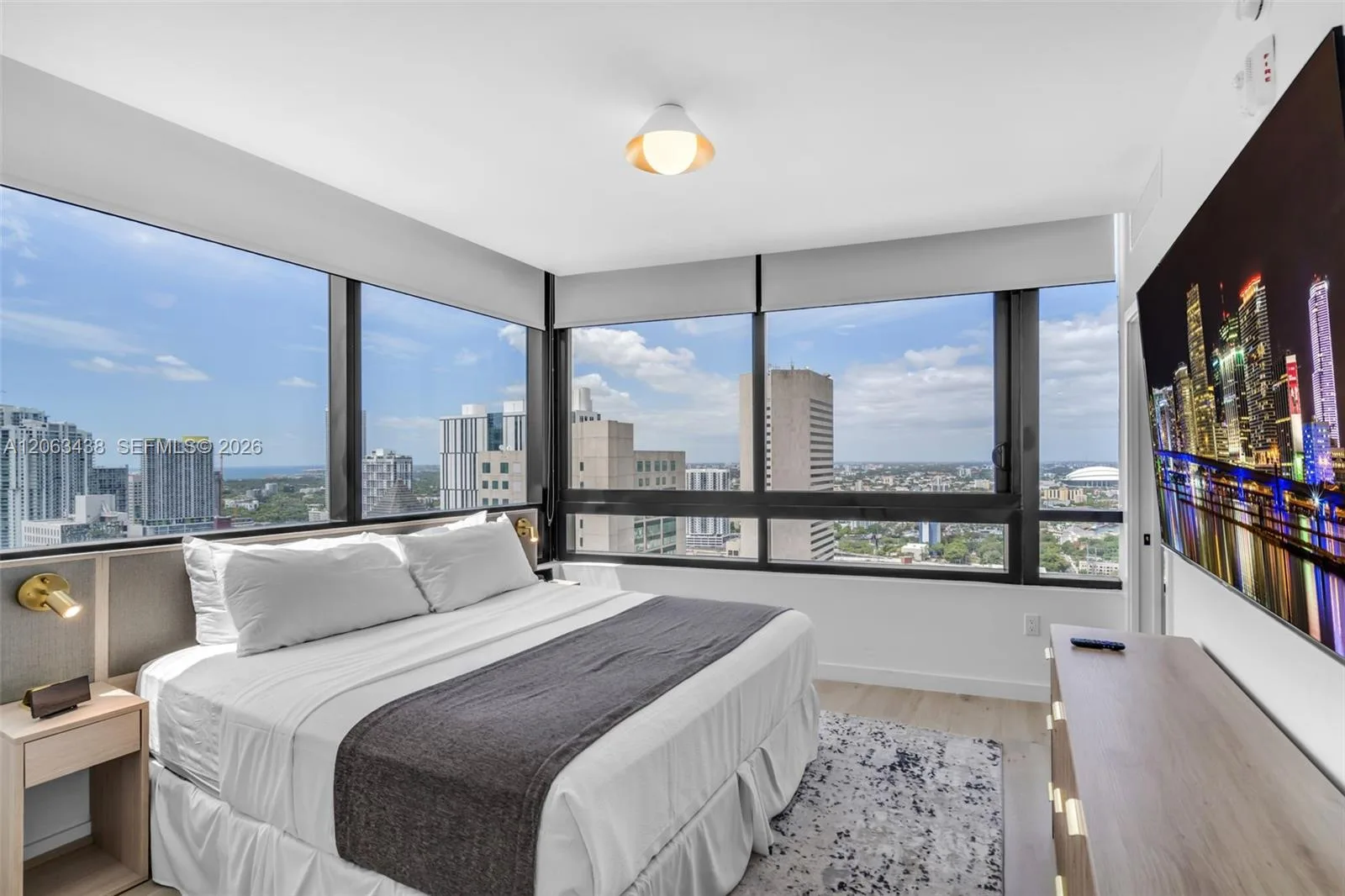 225 N Miami Ave # PH-3712, Miami, FL 33128 photo 12
