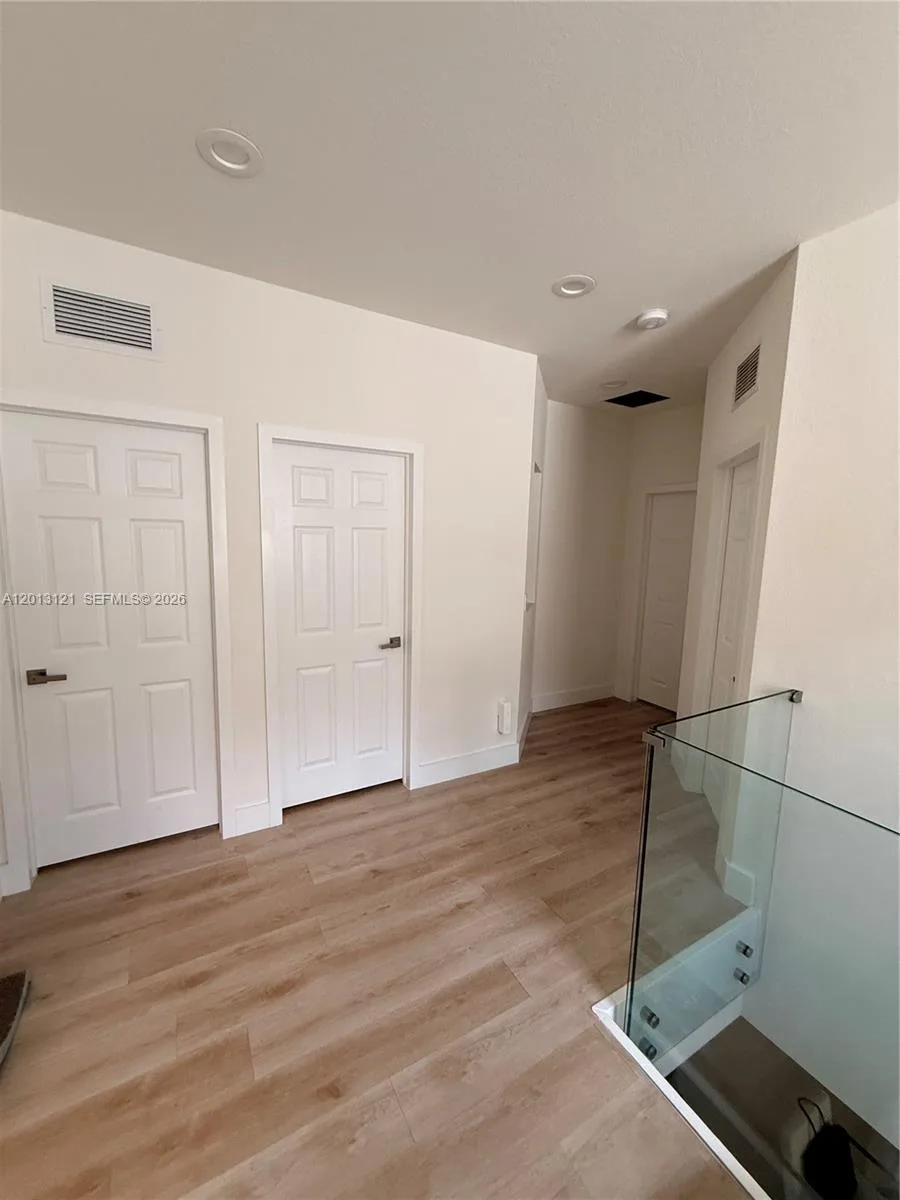 8640 NW 101st Pl, Doral, FL 33178 photo 13
