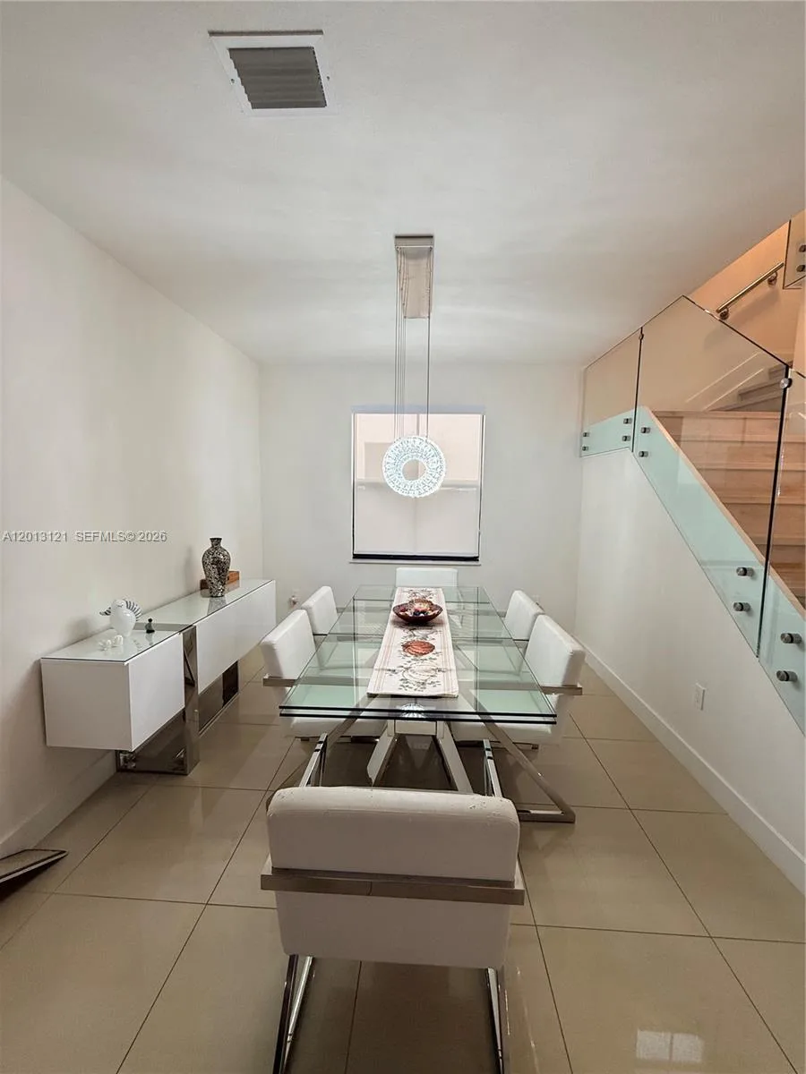 8640 NW 101st Pl, Doral, FL 33178 photo 6