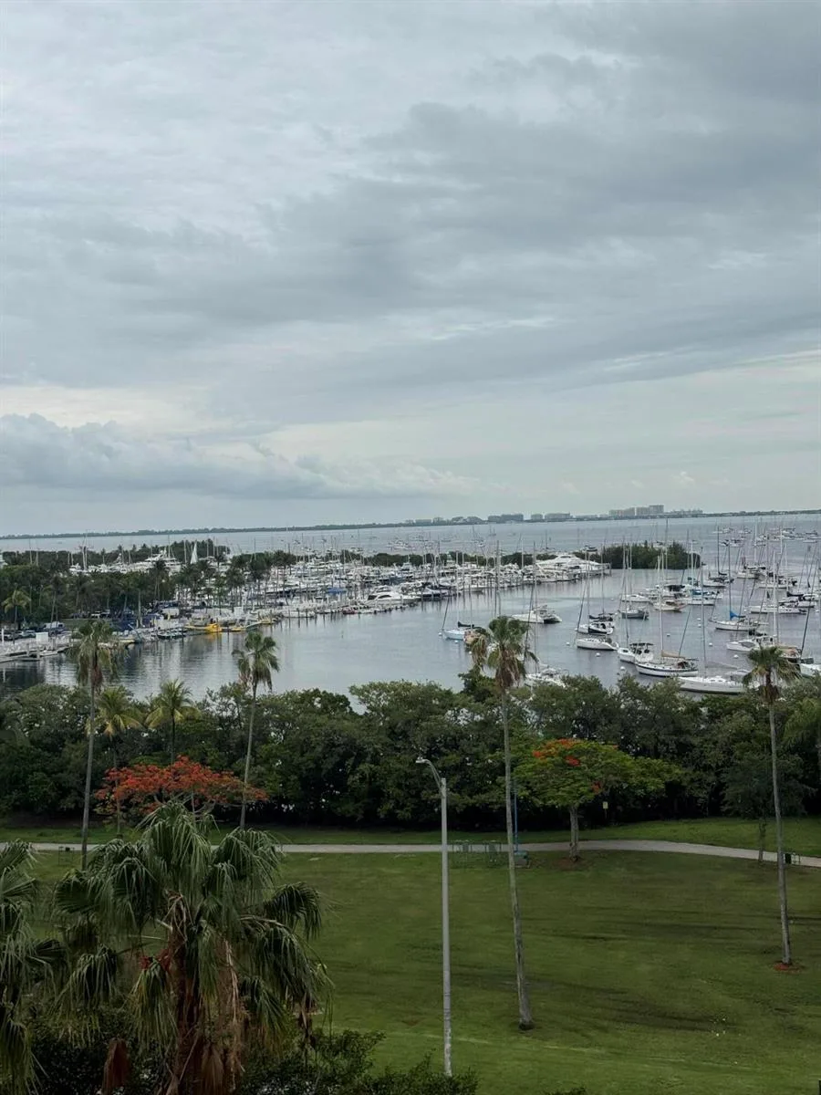 2951 S Bayshore Drive, Miami, FL 33133