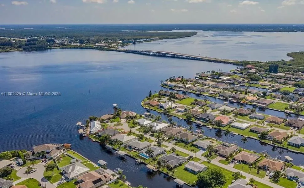 12487 Hathaway, Port Charlotte, FL 33981 photo 4