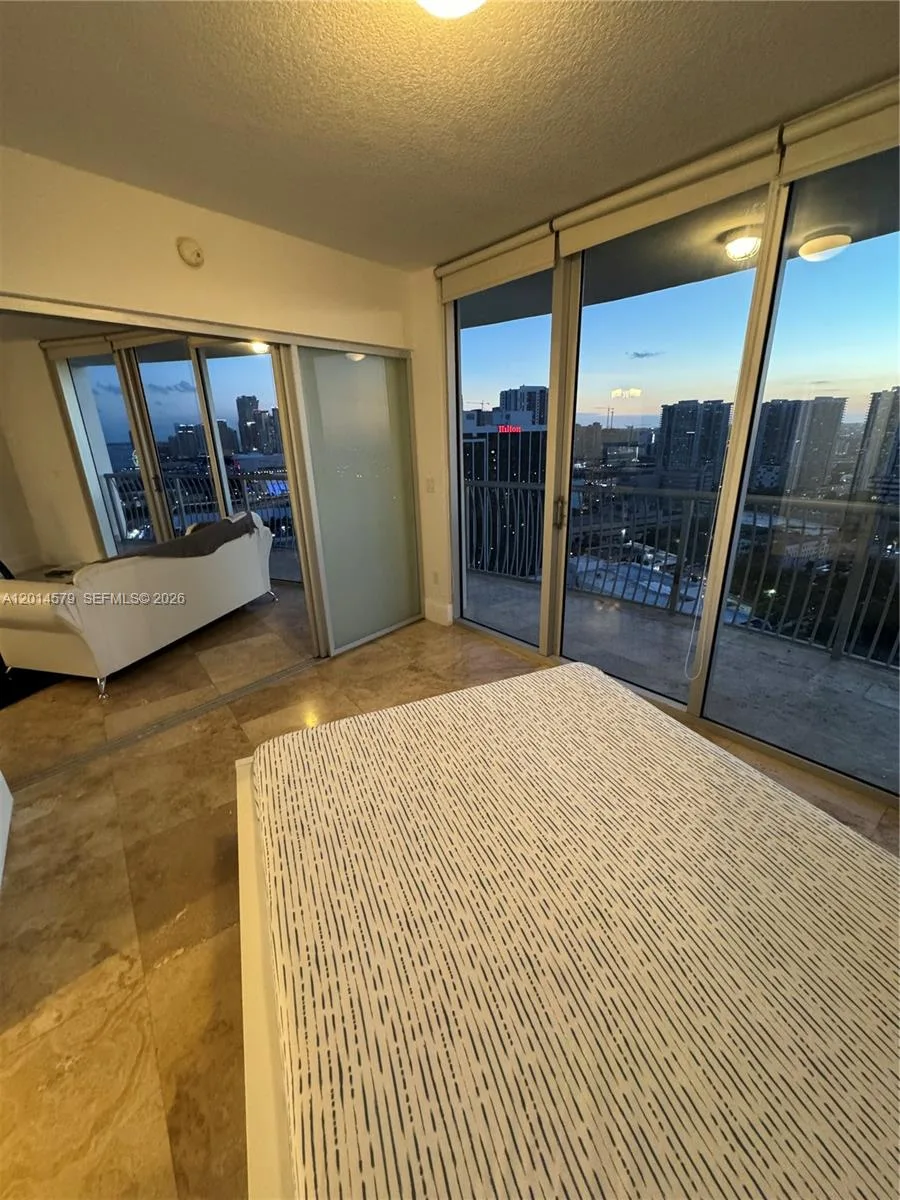1750 N Bayshore Dr # 3114, Miami, FL 33132 photo 5