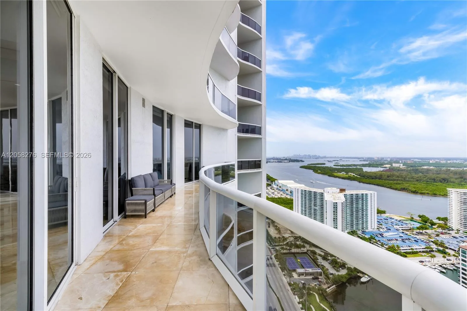16001 Collins Ave # 3505, Sunny Isles Beach, FL 33160 photo 3