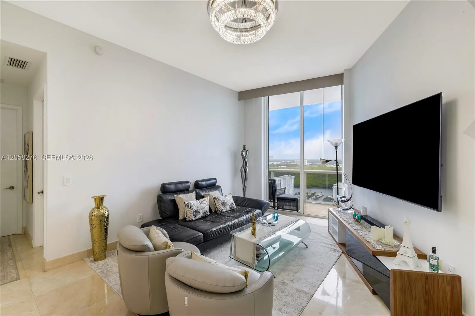 16001 Collins Ave # 3505, Sunny Isles Beach, FL 33160 photo 5