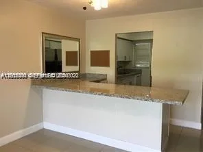 2431 SW 82nd Ave # 103, Davie, FL 33324