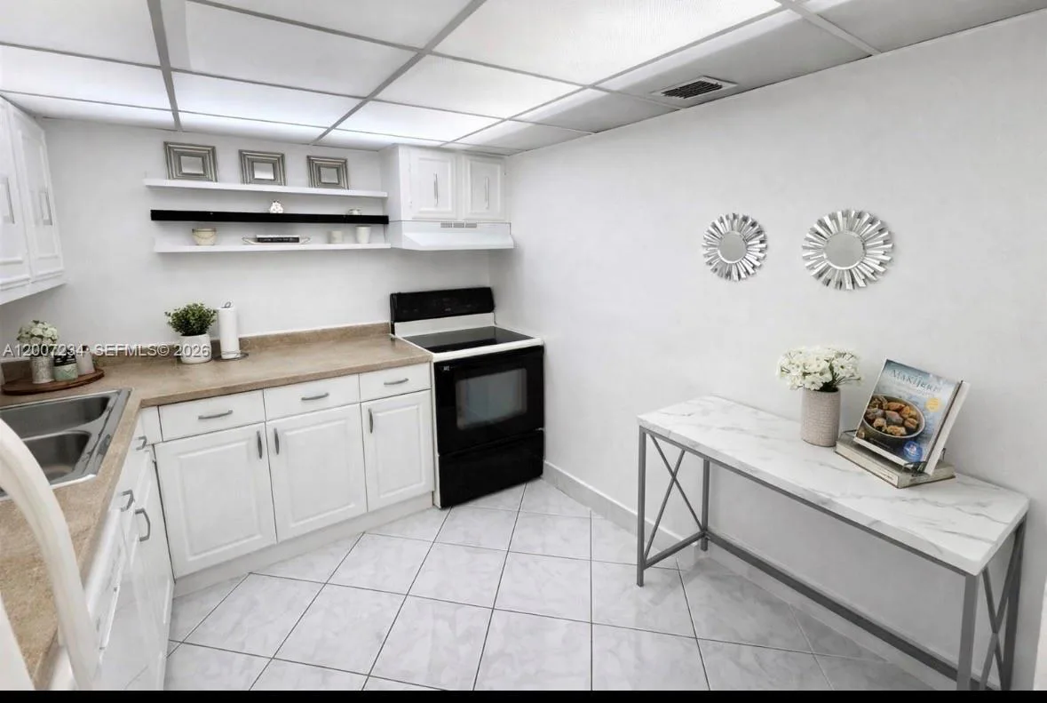 2101 Atlantic Shores Blvd # 108, Hallandale Beach, FL 33009 photo 8