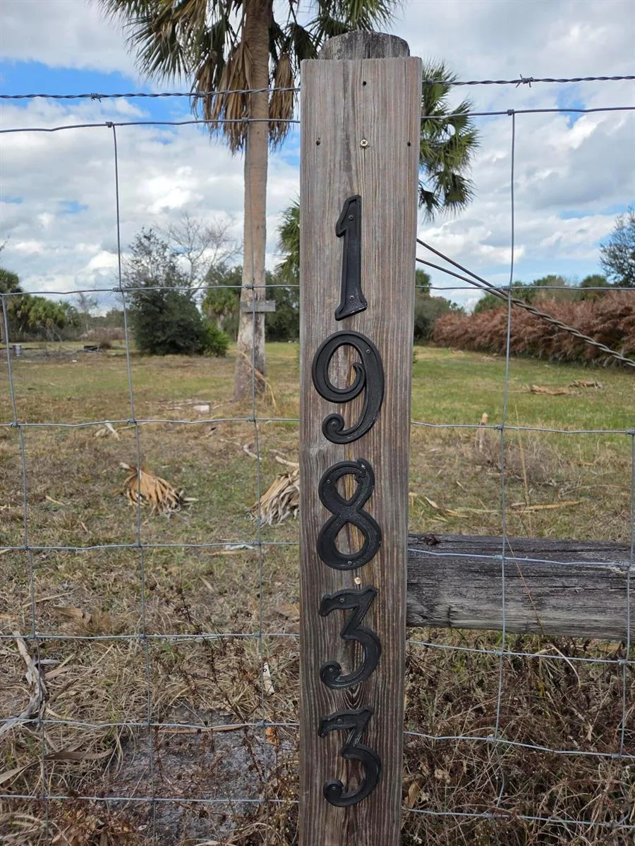 19833 NW 280th Street, Okeechobee, FL 34972
