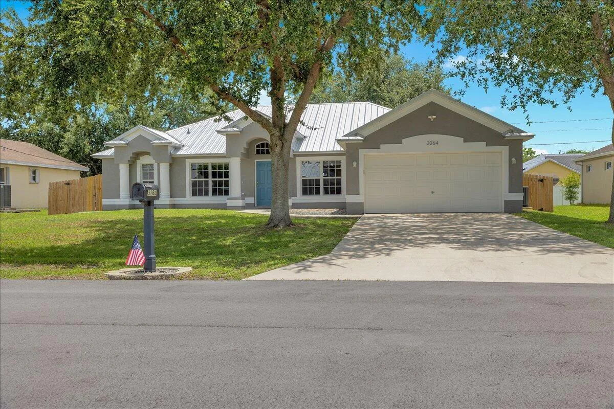 3264 SE Quay Street, Port St. Lucie, FL 34984