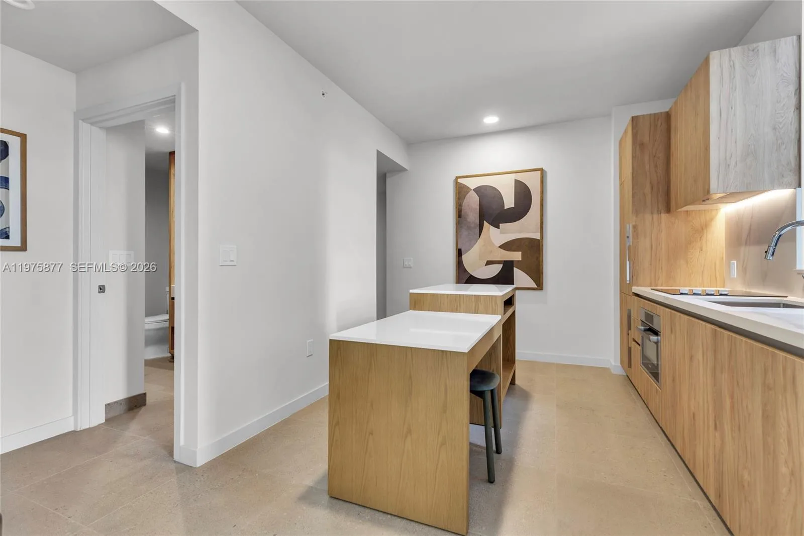 11 NE 6th St # 407, Miami, FL 33132 photo 7