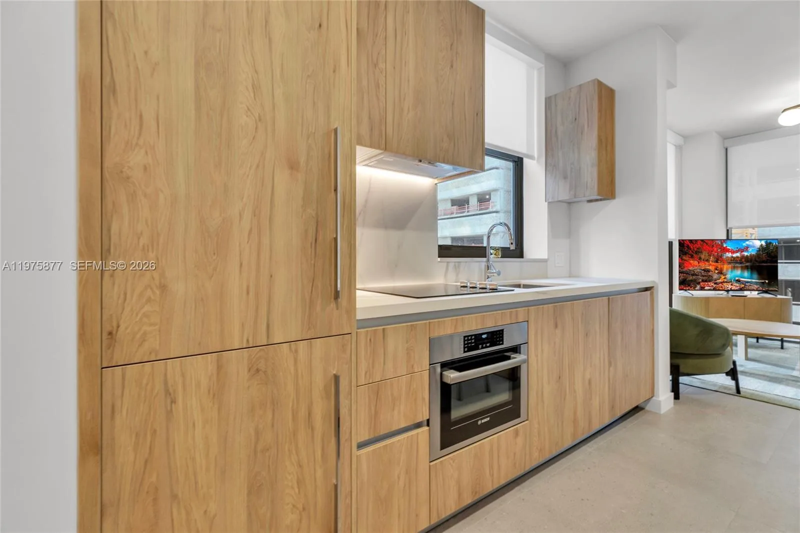 11 NE 6th St # 407, Miami, FL 33132 photo 9