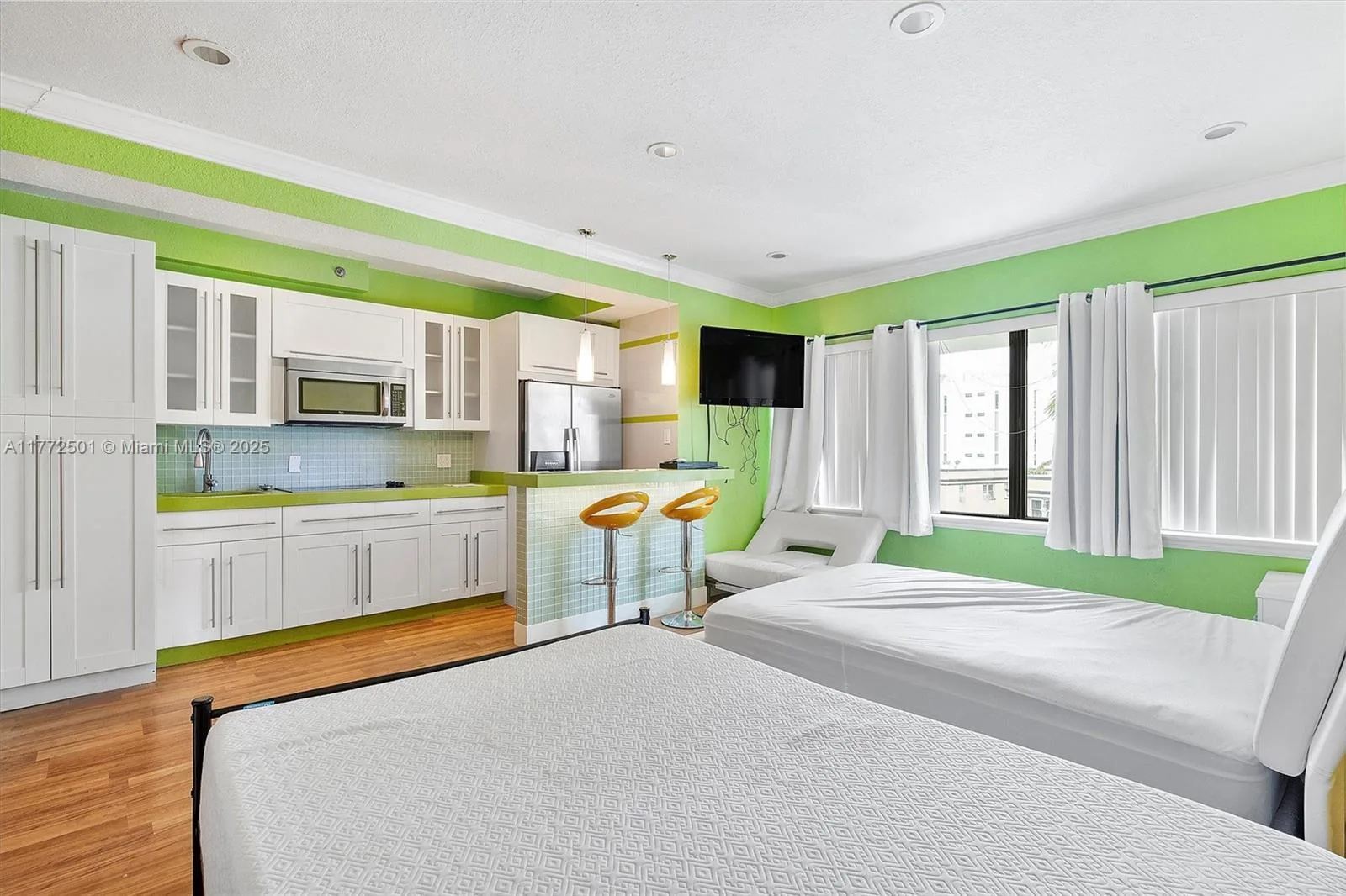6345 Collins Ave # 414, Miami Beach, FL 33141 photo 6