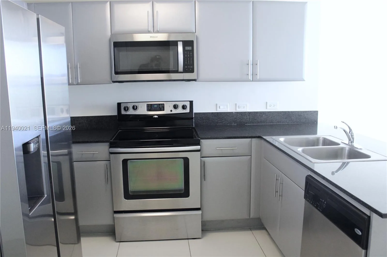 1871 NW S River Dr # 804, Miami, FL 33125 photo 2