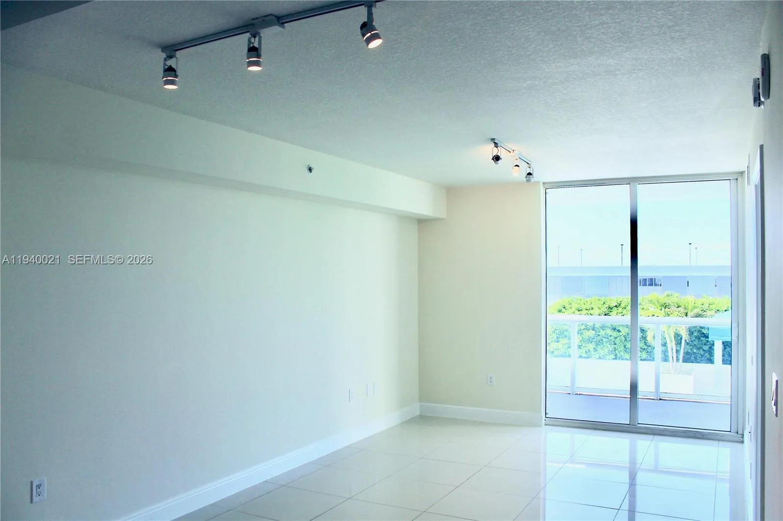 1871 NW S River Dr # 804, Miami, FL 33125 photo 5