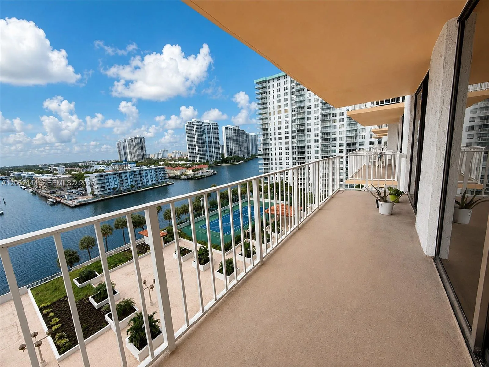 290 174th St # 1005, Sunny Isles Beach, FL 33160