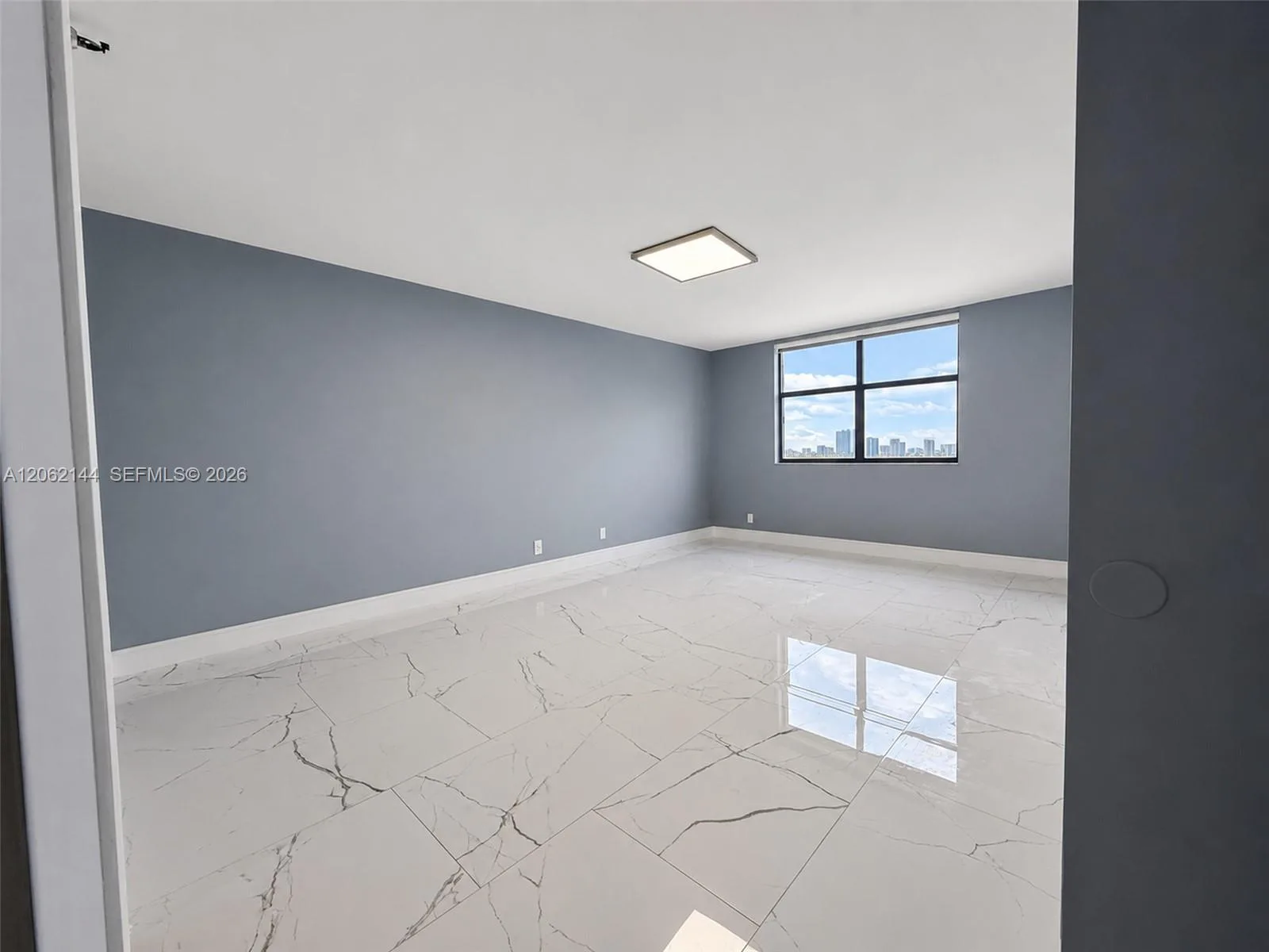290 174th St # 1005, Sunny Isles Beach, FL 33160 photo 11