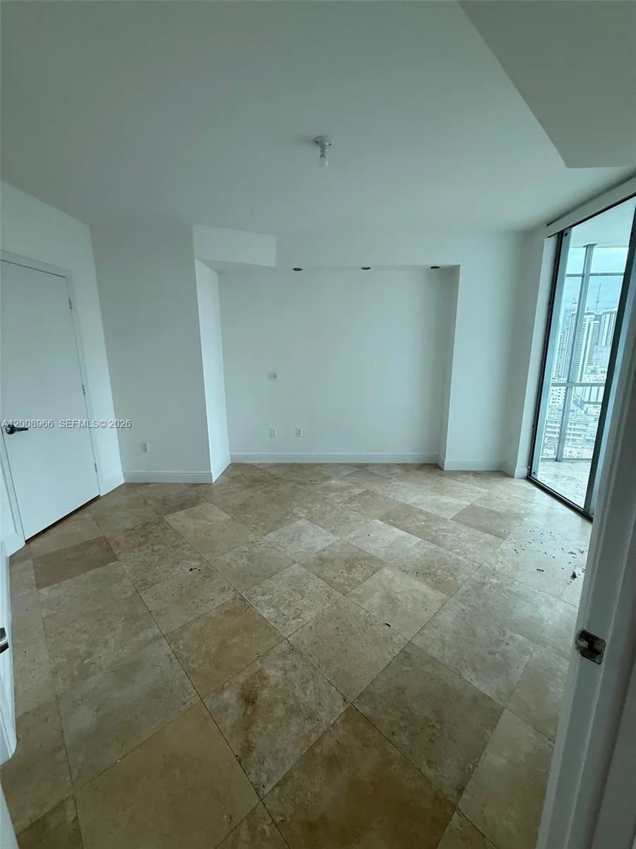 350 S Miami Ave # 2603, Miami, FL 33130 photo 7