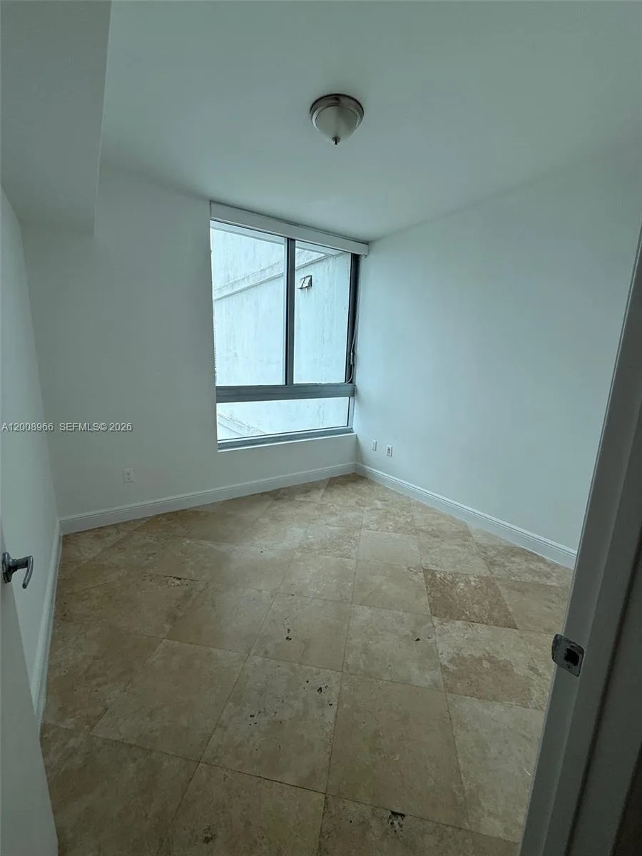 350 S Miami Ave # 2603, Miami, FL 33130 photo 8