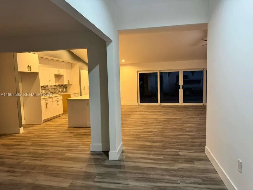 482 NW Marion Ave, Port St. Lucie, FL 34983 photo 10