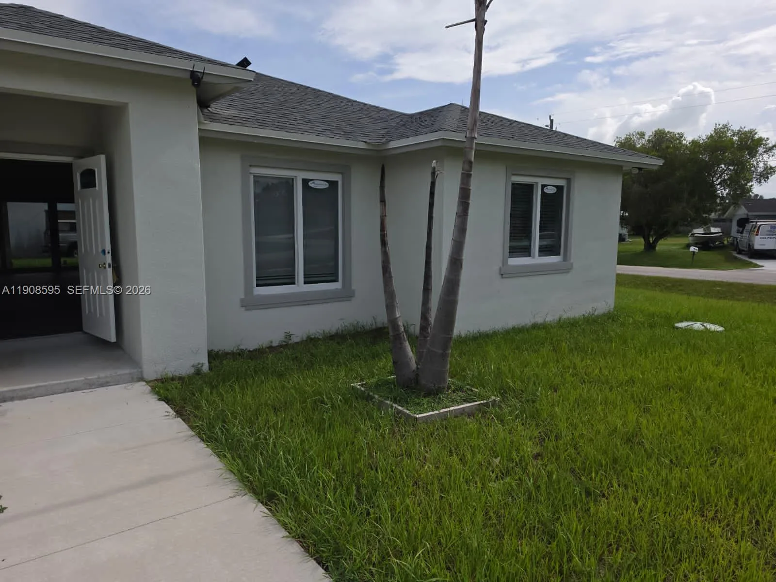 482 NW Marion Ave, Port St. Lucie, FL 34983 photo 11