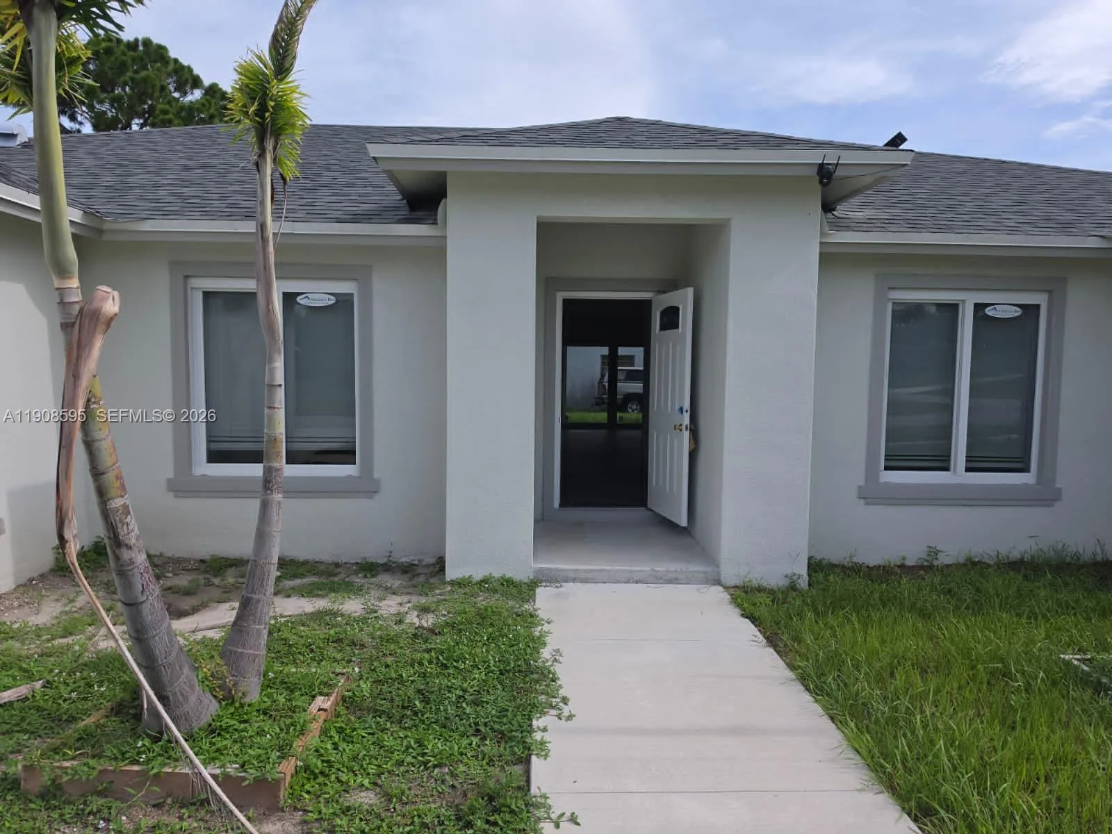 482 NW Marion Ave, Port St. Lucie, FL 34983 — zdjęcie 3