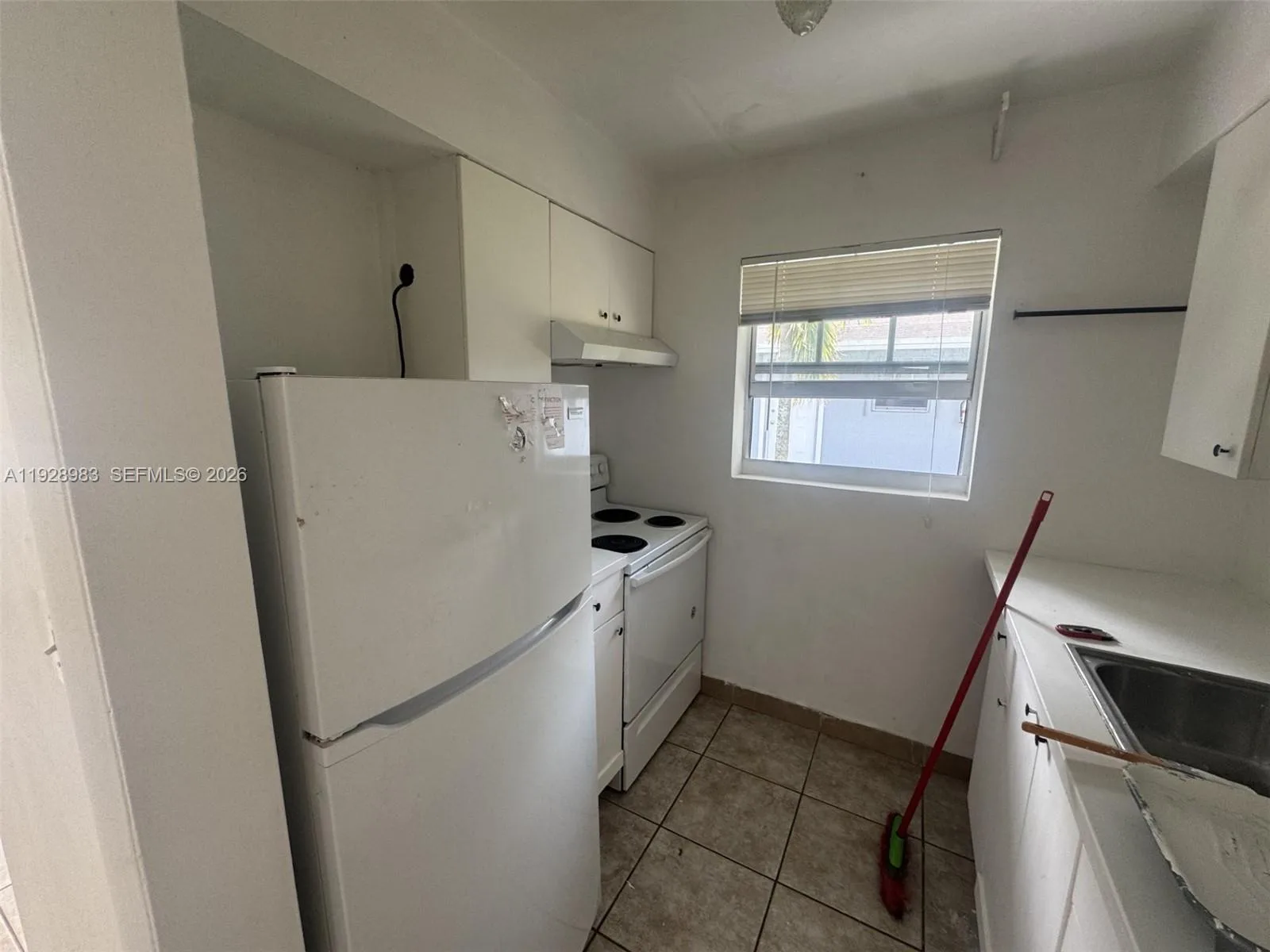 923 SE 2nd Ave # 1-6, Hallandale Beach, FL 33009 photo 13
