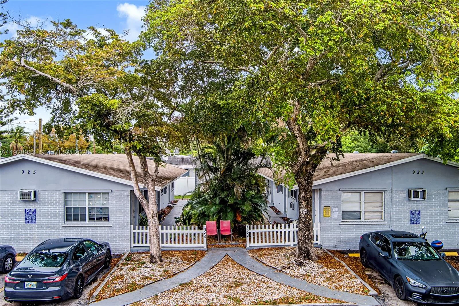 923 SE 2nd Ave # 1-6, Hallandale Beach, FL 33009 photo 2