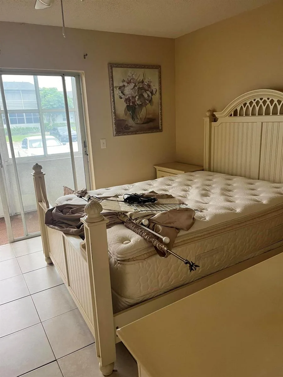 50 Dorchester C, West Palm Beach, FL 33417 photo 10