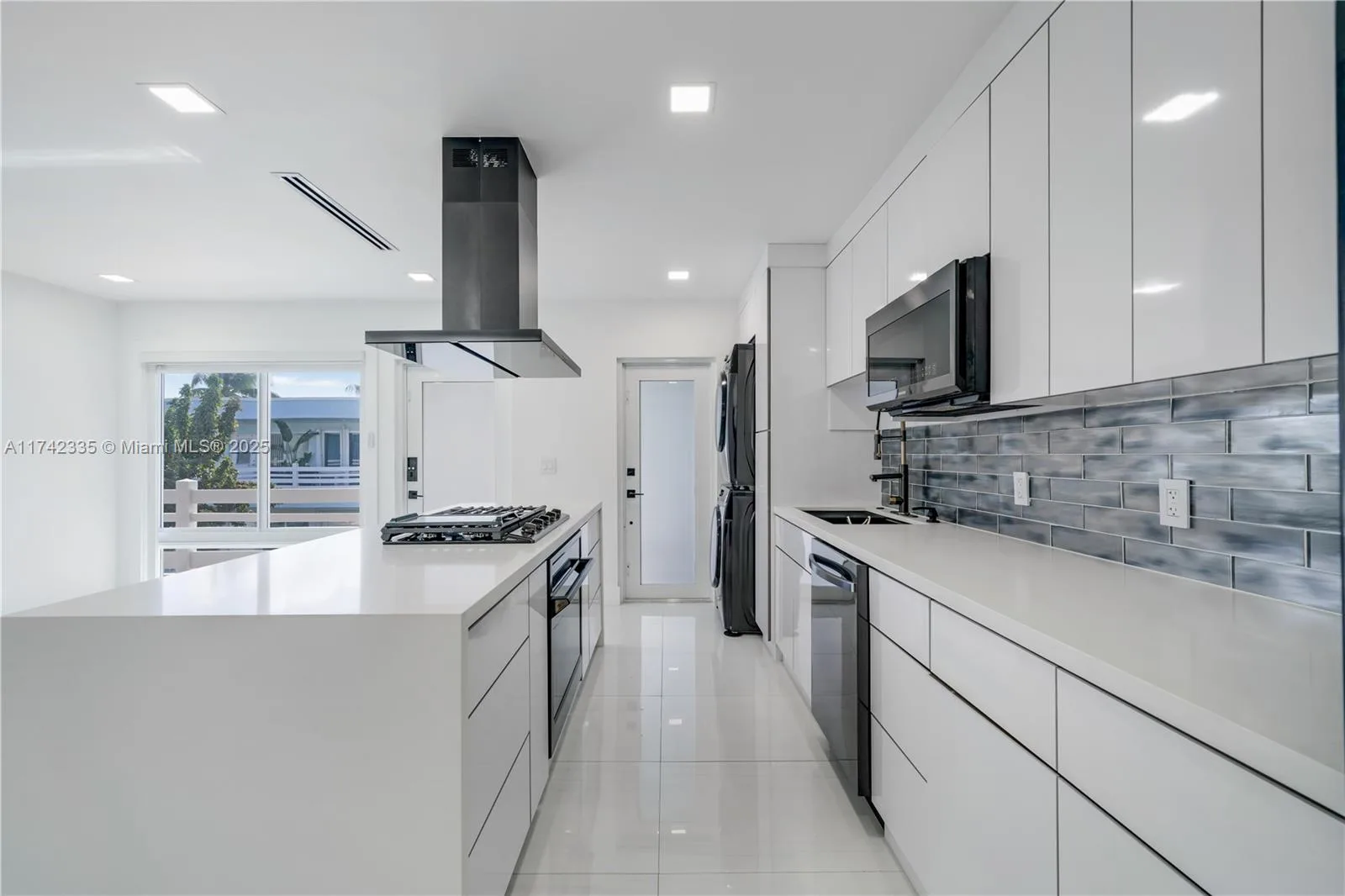 2700 NE 135th St # 32, North Miami, FL 33181 photo 10