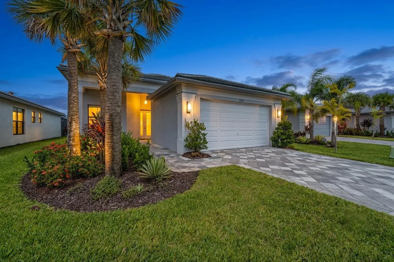 12454 SW Alongshore Drive, Port St. Lucie, FL 34987