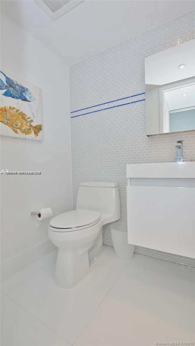 100 Bayview Dr # 1811, Sunny Isles Beach, FL 33160 photo 8