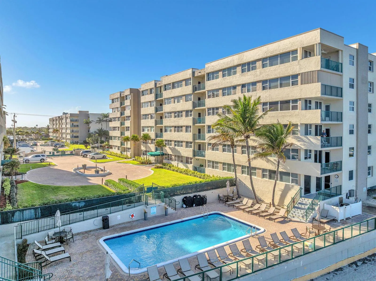 1239 Hillsboro Mile # 202, Hillsboro Beach, FL 33062