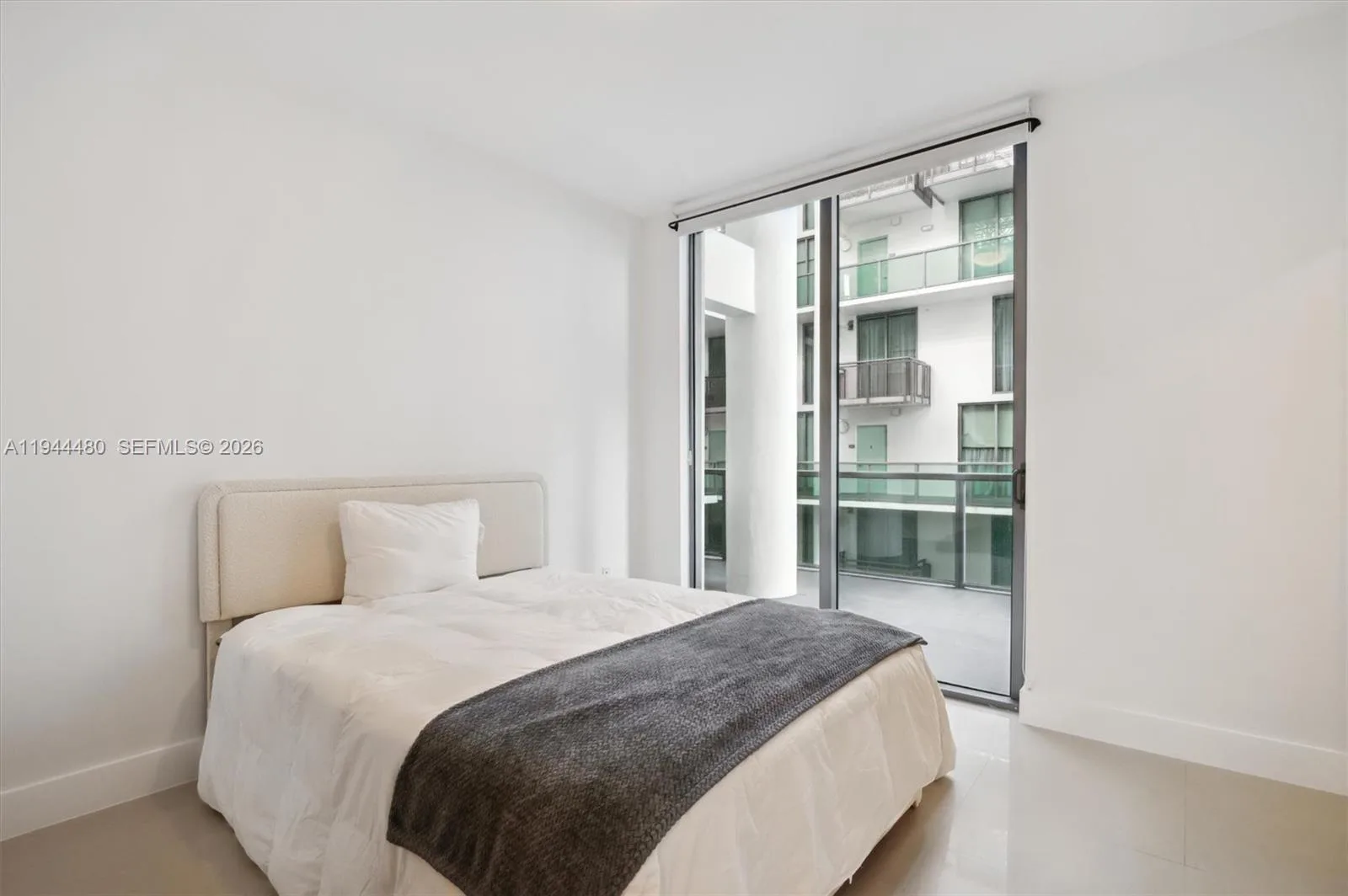 6000 Collins Ave # 307, Miami Beach, FL 33140 photo 10