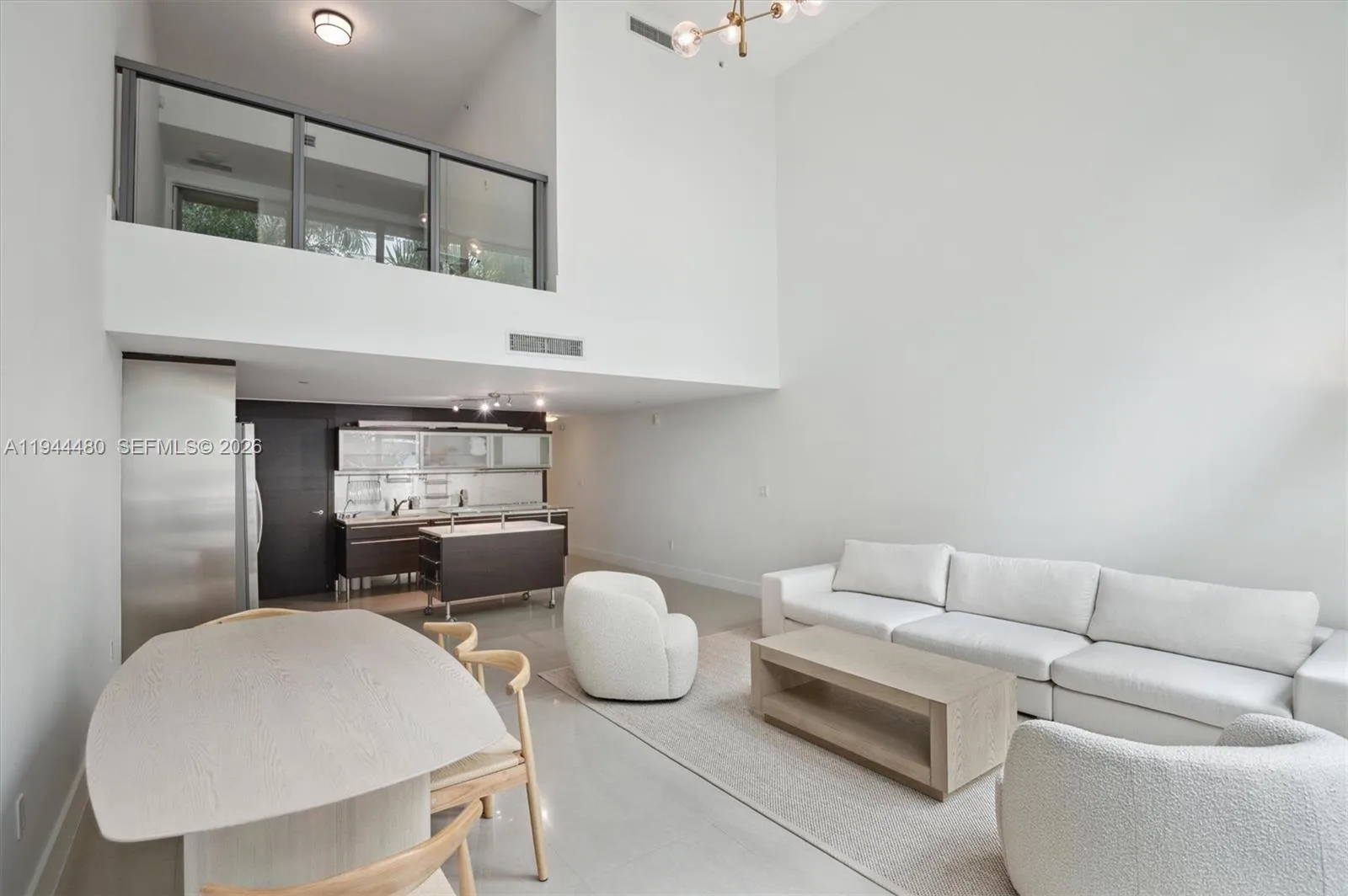 6000 Collins Ave # 307, Miami Beach, FL 33140 photo 3