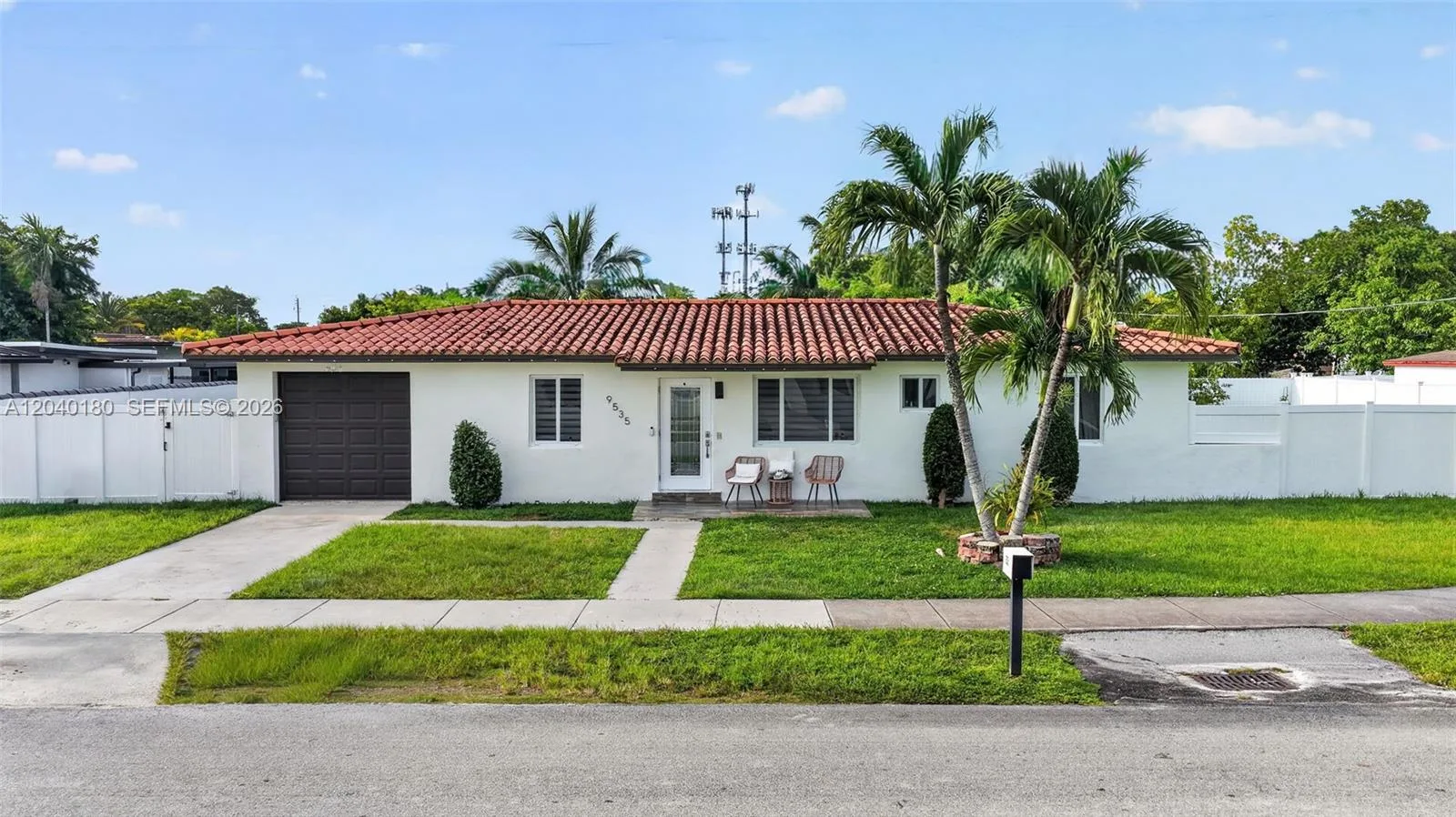 9535 SW 42nd St, Miami, FL 33165
