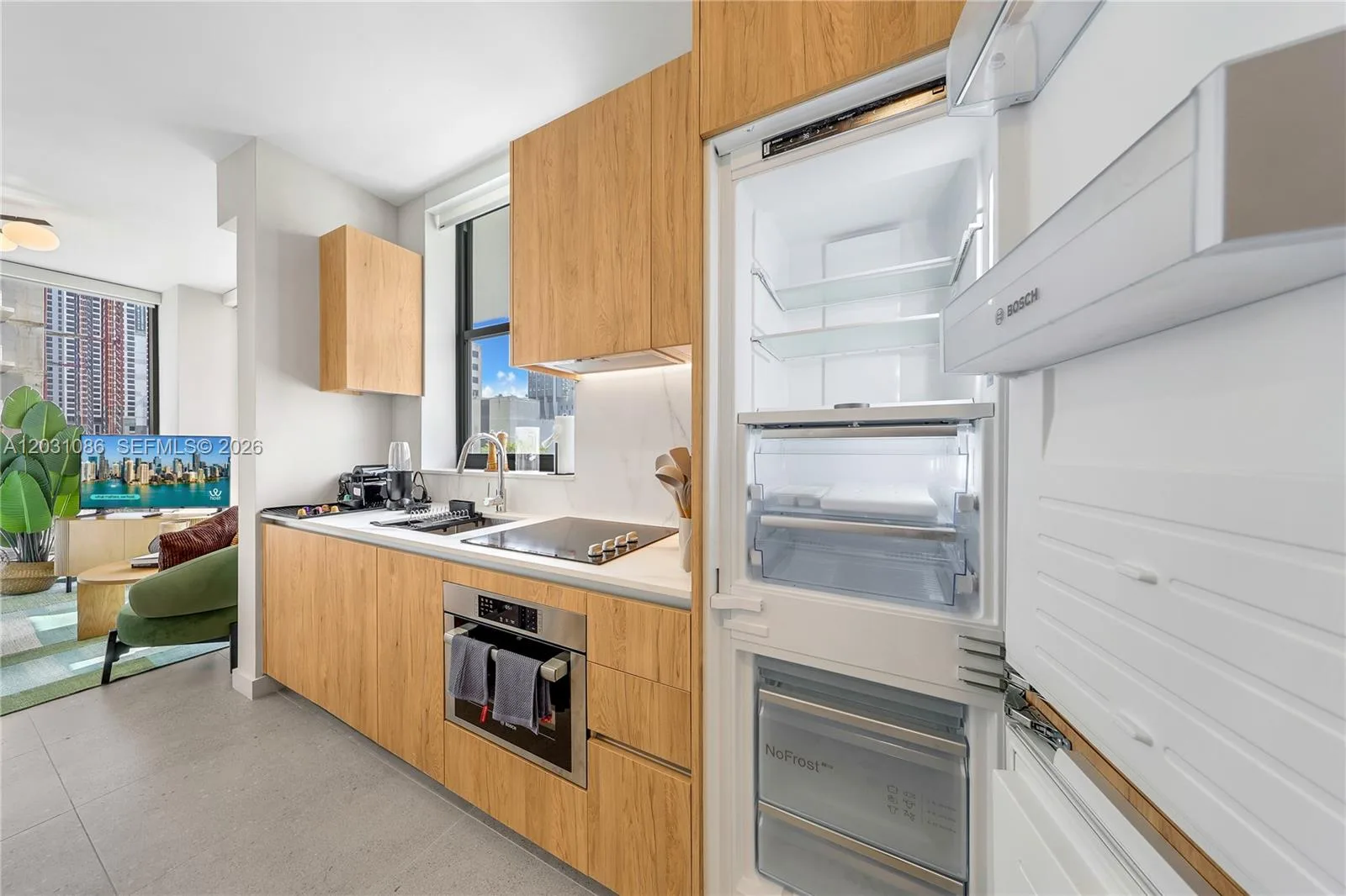 11 NE 6th St # 301, Miami, FL 33132 photo 7