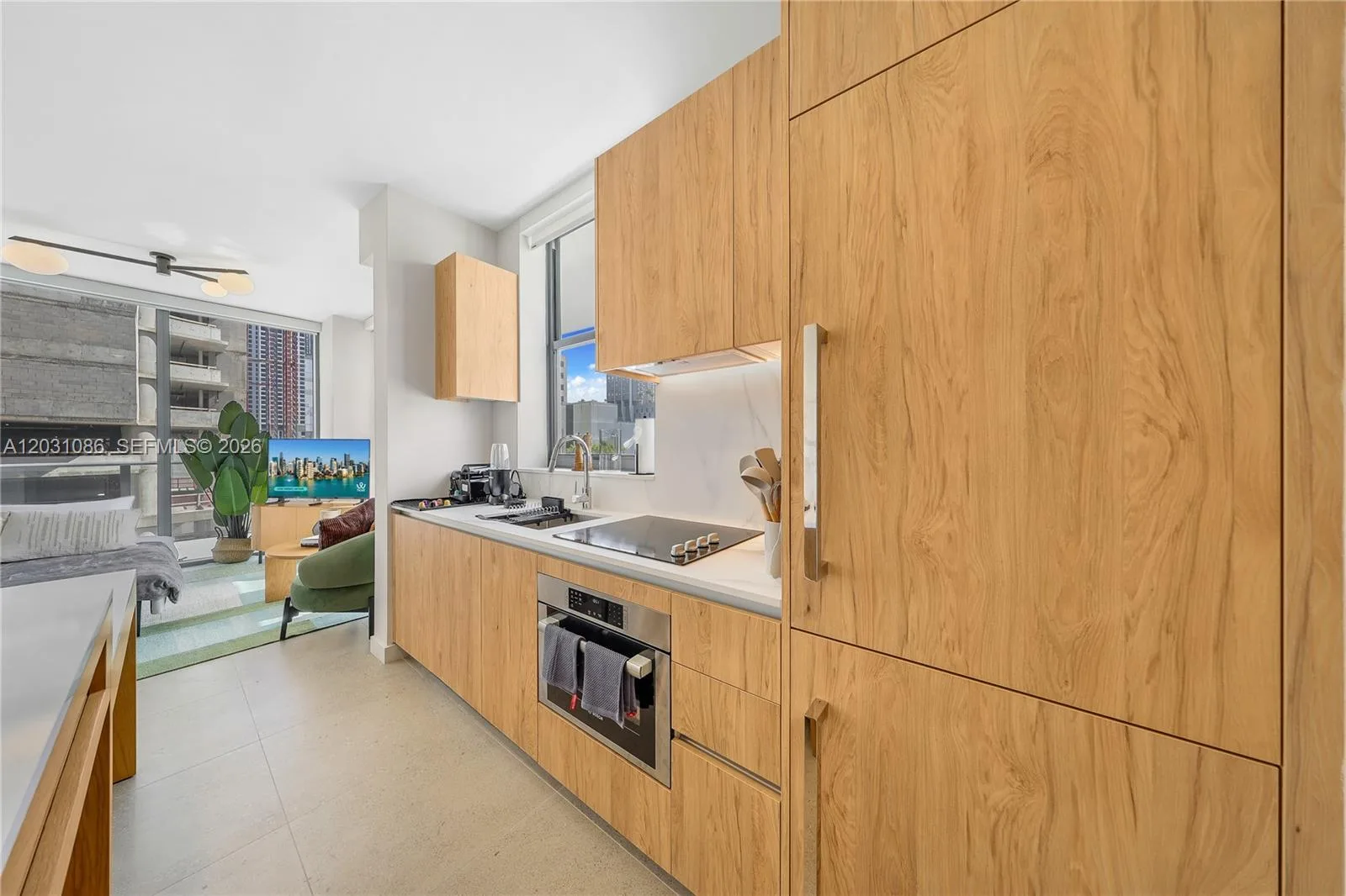 11 NE 6th St # 301, Miami, FL 33132 photo 9