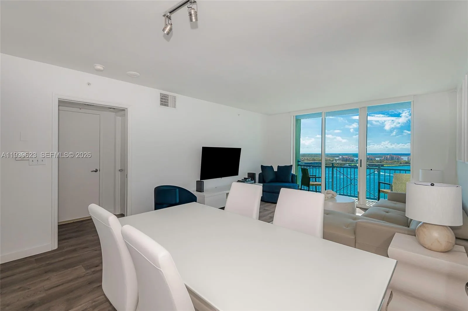 90 Alton Rd # 2008, Miami Beach, FL 33139 photo 10