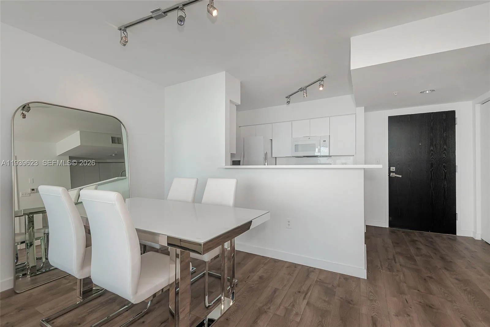 90 Alton Rd # 2008, Miami Beach, FL 33139 photo 12