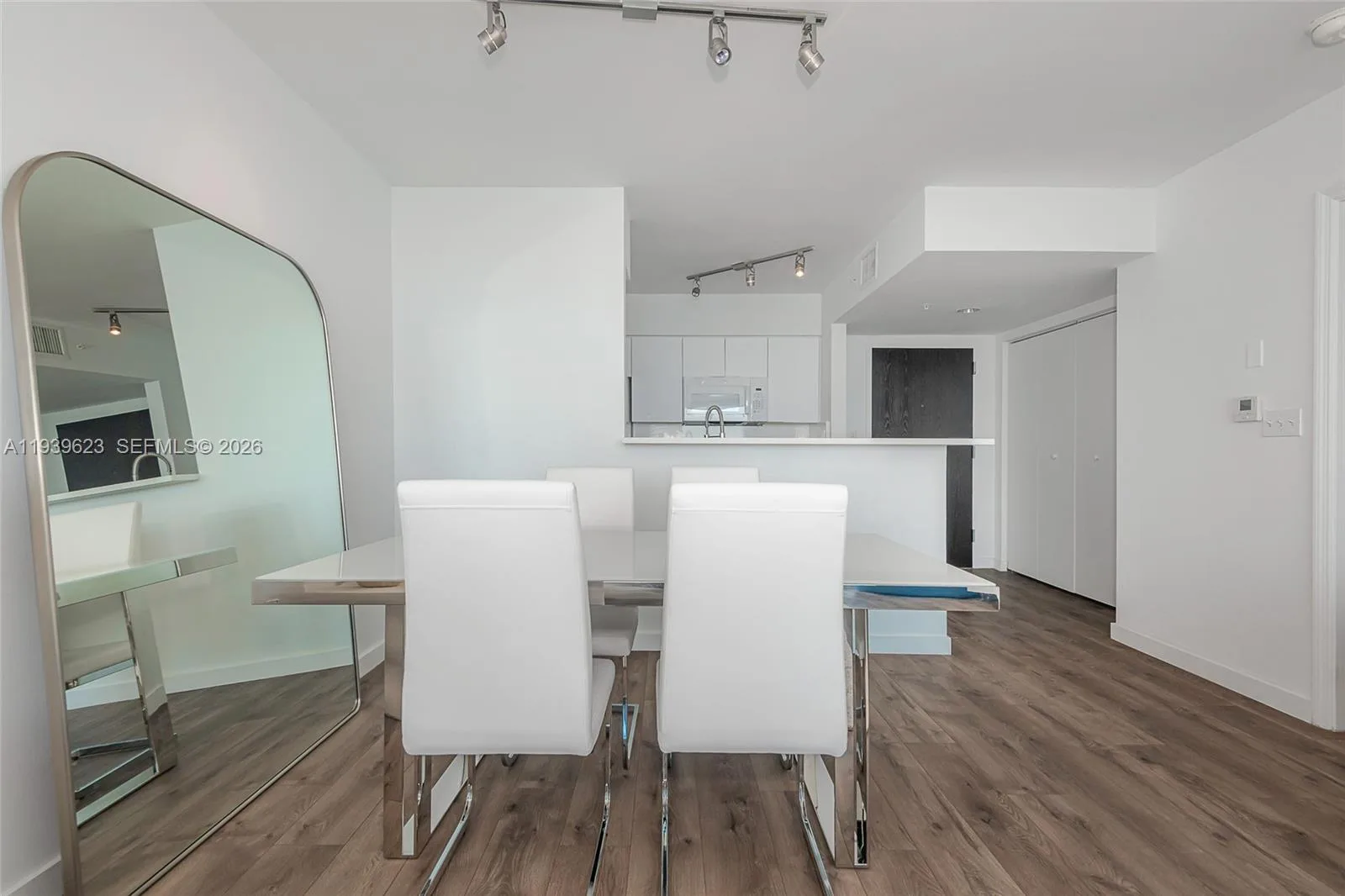 90 Alton Rd # 2008, Miami Beach, FL 33139 photo 13