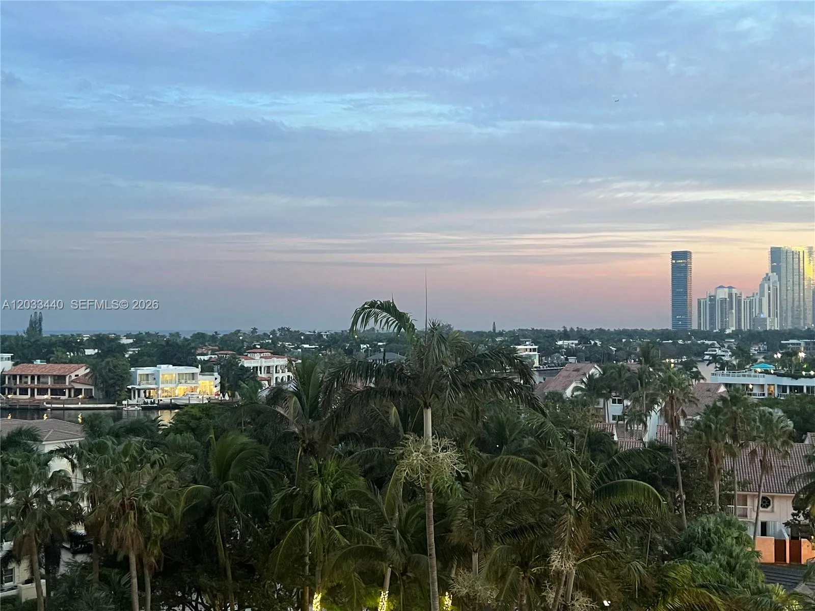 21050 Point Pl # 702, Aventura, FL 33180