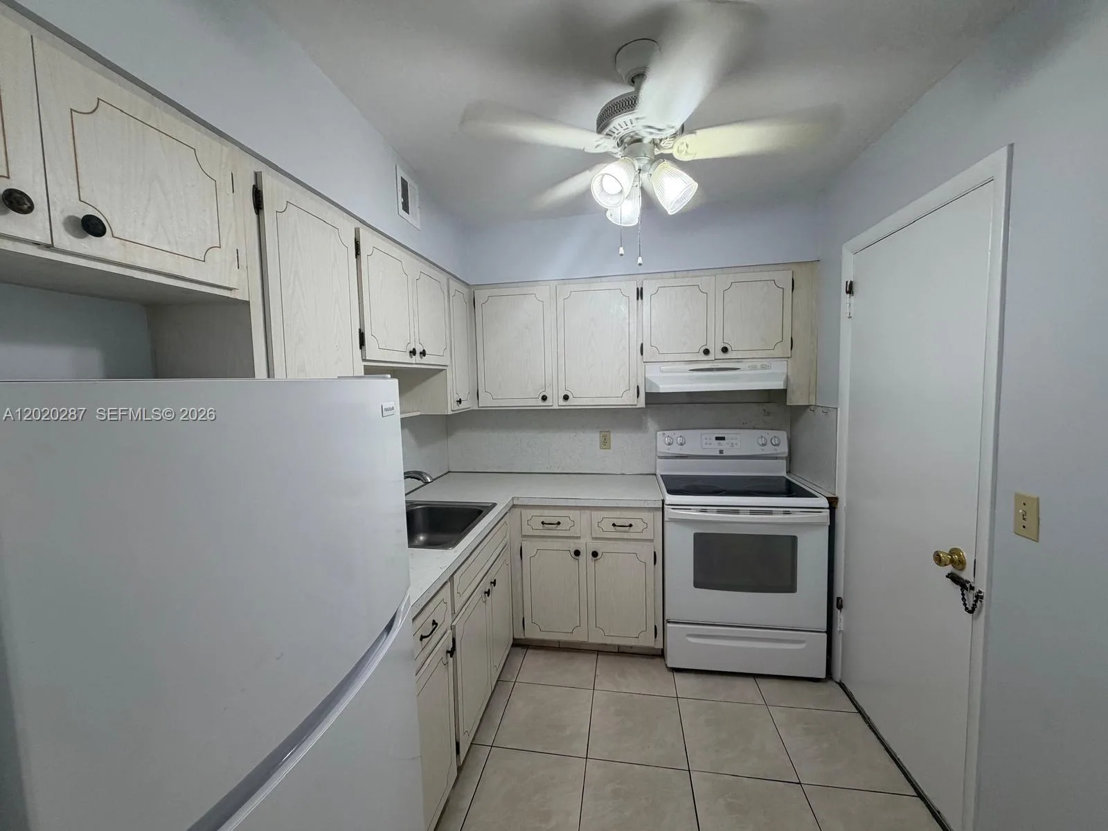 3550 NW 8th Ave # 713, Pompano Beach, FL 33064 photo 8