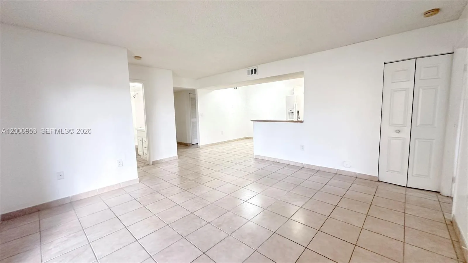 9491 S Palm Cir S # 103, Pembroke Pines, FL 33025 photo 10