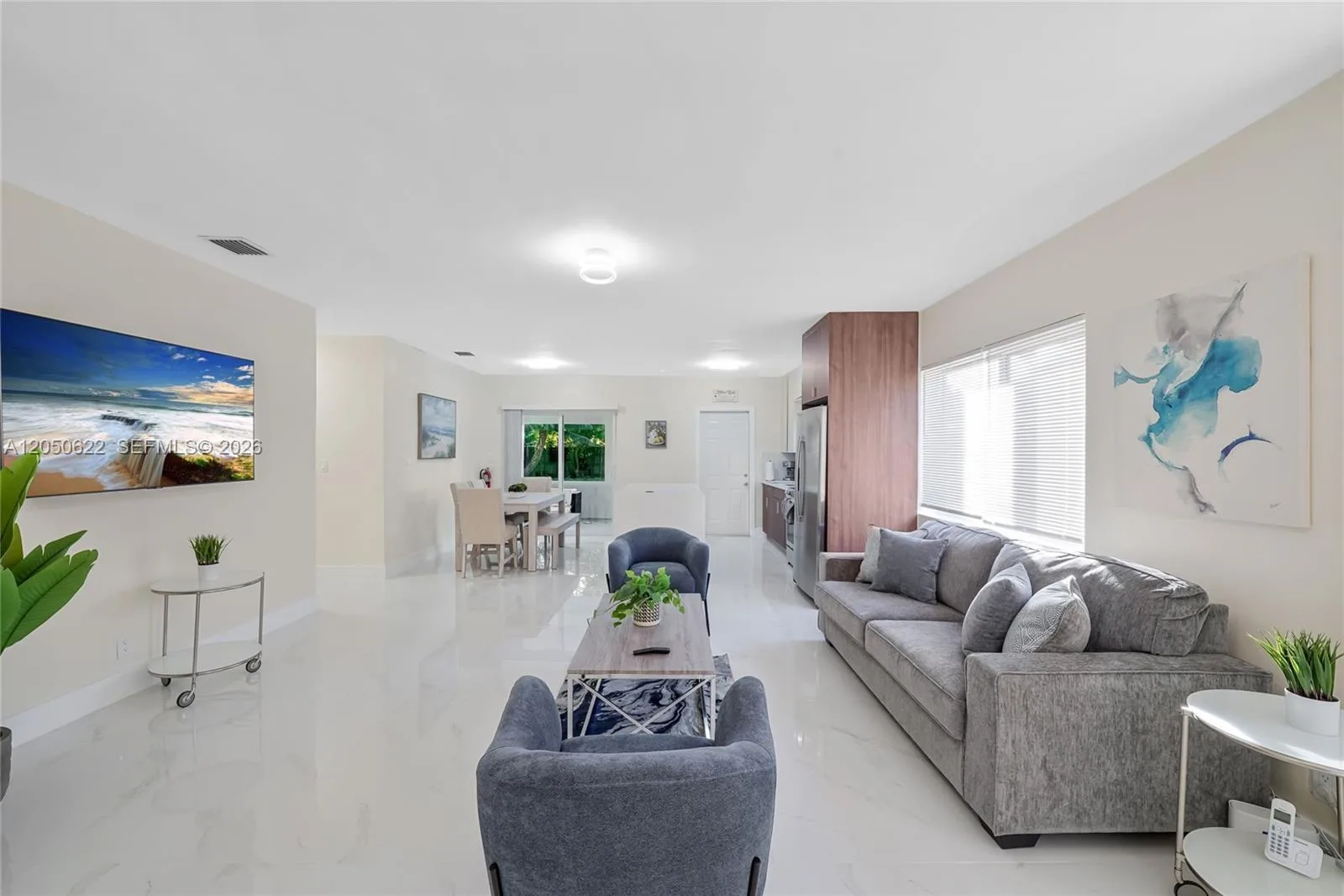 1021 NE 3rd Ave, Fort Lauderdale, FL 33304